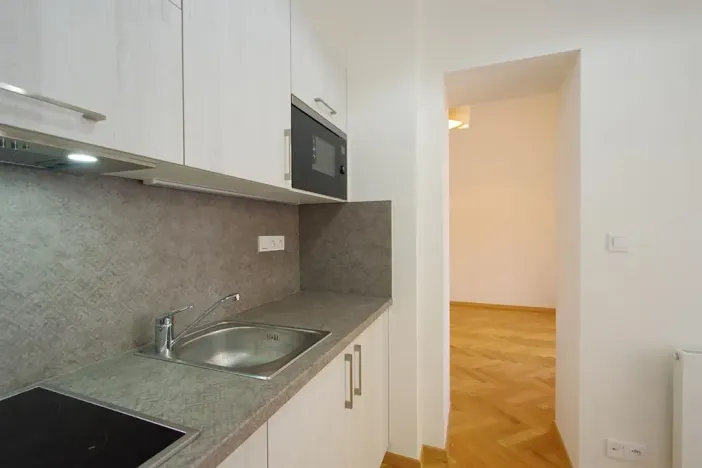 Pronájem bytu 2+kk, Praha - Staré Město, Kozí, 125 m2