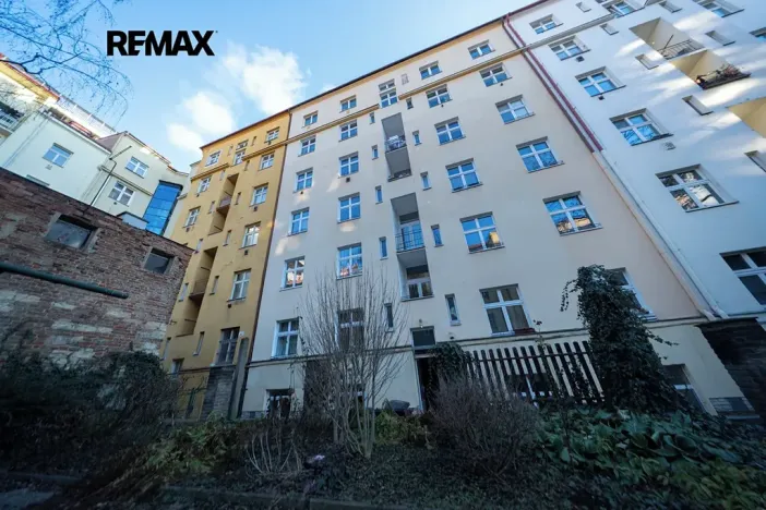 Pronájem bytu 2+kk, Praha - Nusle, Jaromírova, 46 m2