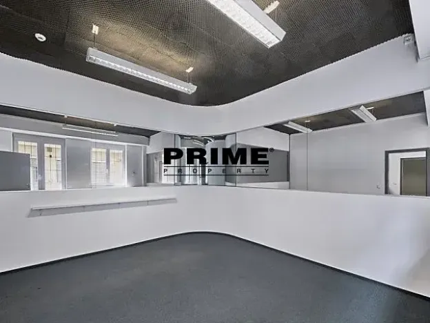 Pronájem kanceláře, Praha - Nové Město, Soukenická, 244 m2