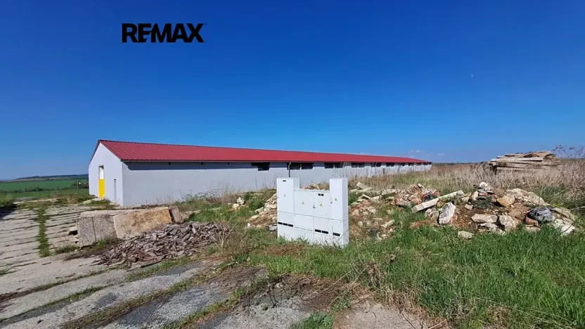 Prodej skladu, Dolní Chvatliny, 3690 m2