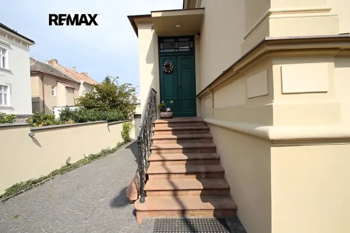 Pronájem bytu 2+kk, Kolín, Heverova, 52 m2