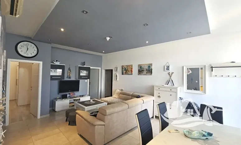 Prodej bytu 4+kk, Pula, Chorvatsko, 94 m2