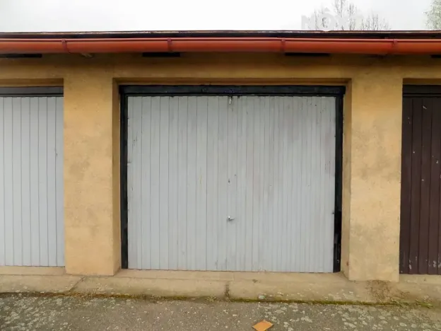 Prodej garáže, Hradec Králové, 17 m2