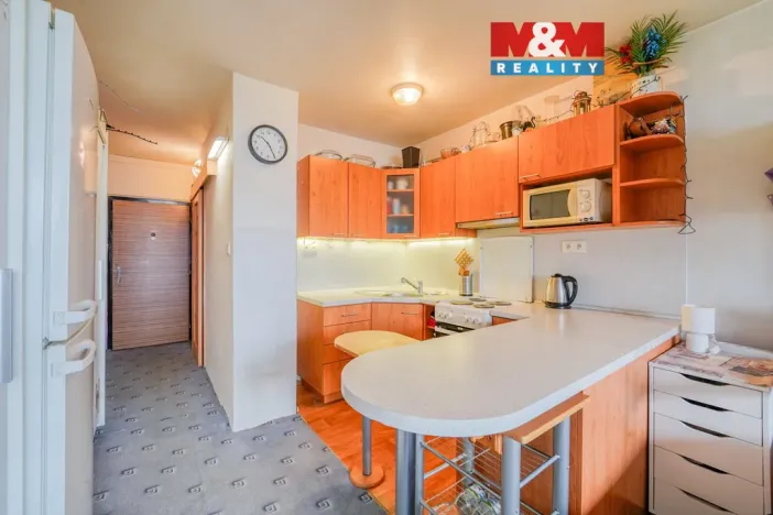 Prodej bytu 1+kk, Praha - Háje, Bajkonurská, 26 m2