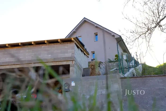 Prodej rodinného domu, Velké Březno, Pod Vartou, 148 m2