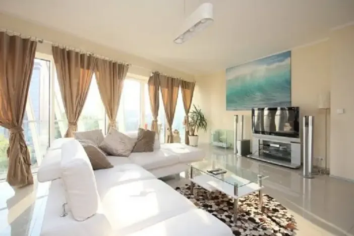 Pronájem bytu 3+kk, Praha - Karlín, U Sluncové, 90 m2