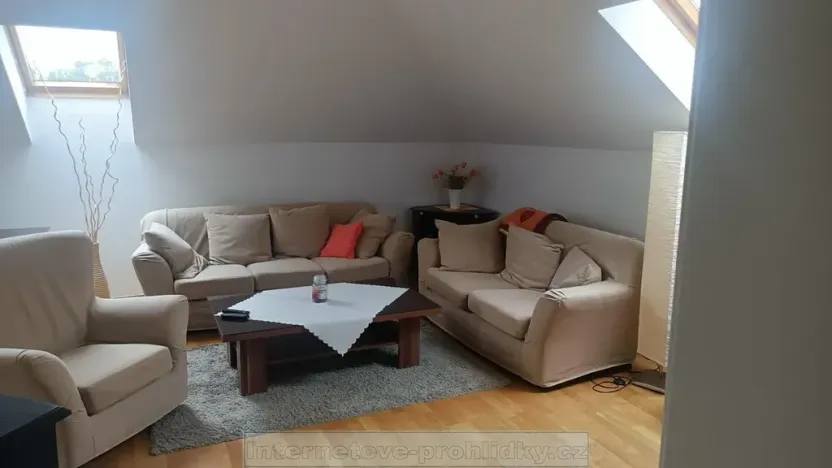 Pronájem bytu 1+kk, Rádlo, 45 m2