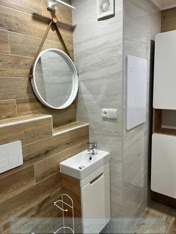 Pronájem bytu 1+1, Ústí nad Labem, Zvonková, 38 m2