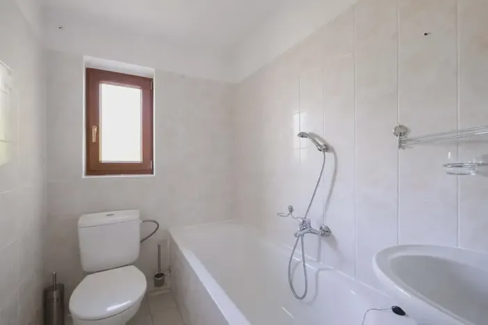 Pronájem chaty, Chocerady, 65 m2