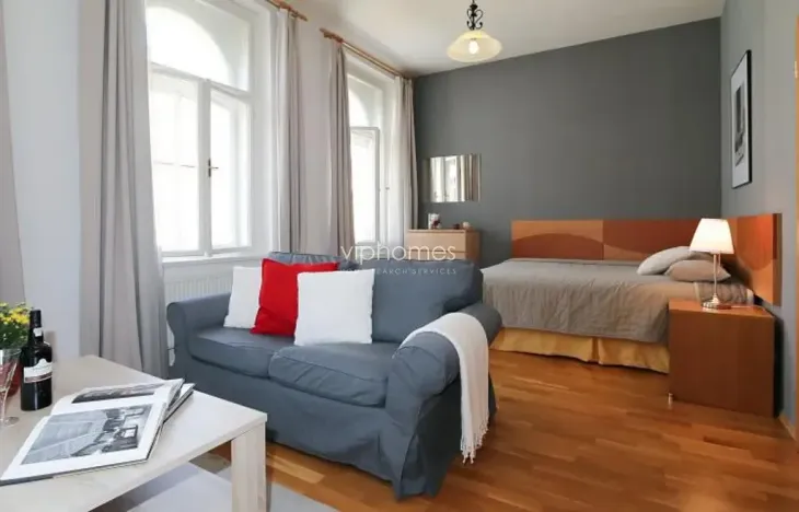 Pronájem bytu 2+kk, Praha - Vinohrady, Sázavská, 35 m2
