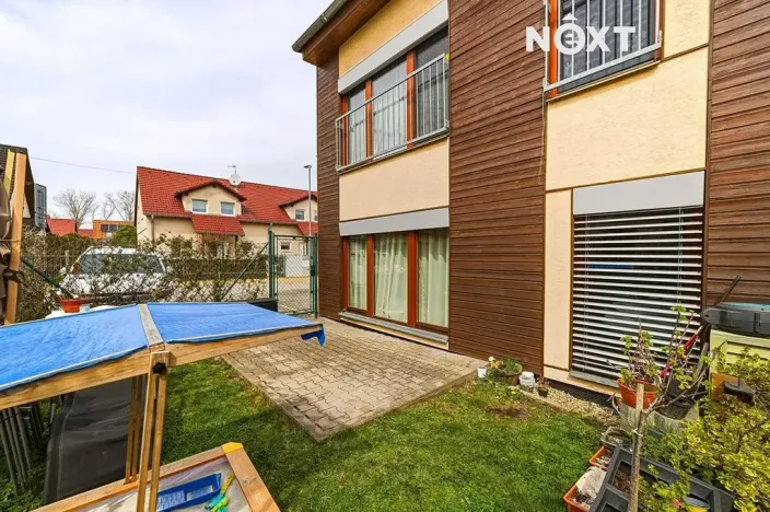 Prodej bytu 3+kk, Květnice, Ibišková, 60 m2