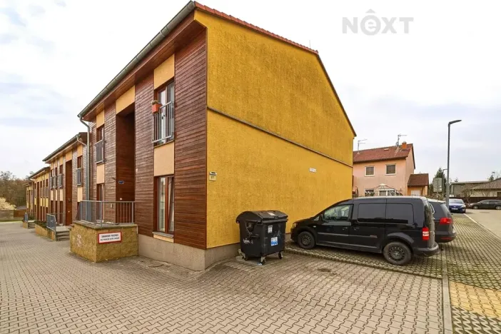 Prodej bytu 3+kk, Květnice, Ibišková, 60 m2
