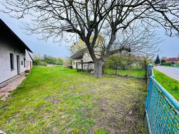 Prodej pozemku pro bydlení, Dlouhá Lhota, 3560 m2