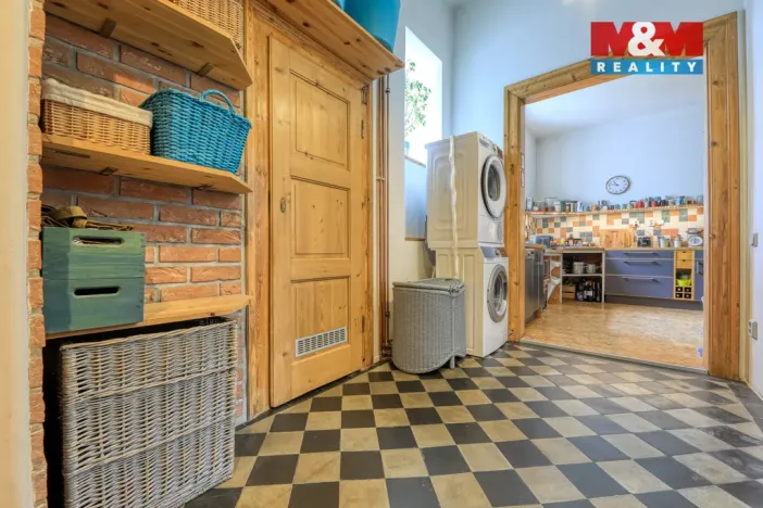 Prodej bytu 2+1, Plzeň - Jižní Předměstí, Edvarda Beneše, 70 m2