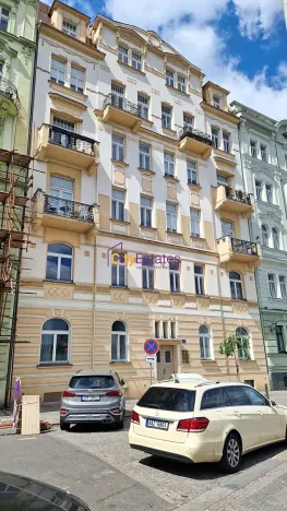 Prodej bytu 2+1, Praha - Smíchov, Janáčkovo nábřeží, 85 m2