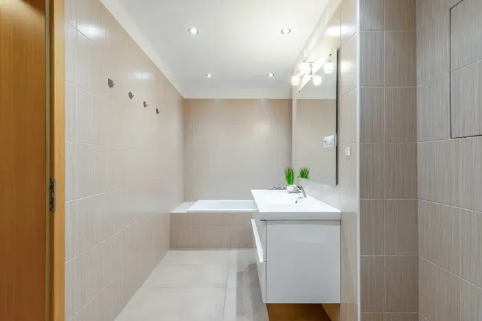 Pronájem bytu 1+kk, Praha - Vinohrady, Korunní, 47 m2