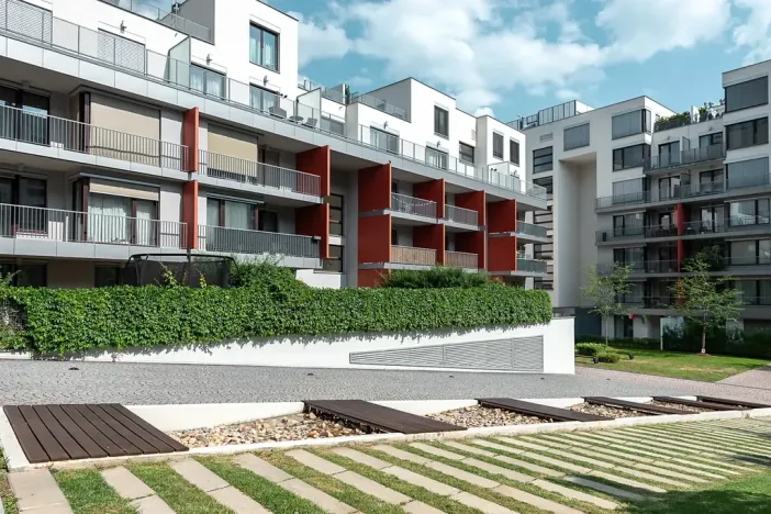 Pronájem bytu 1+kk, Praha - Vinohrady, Korunní, 47 m2