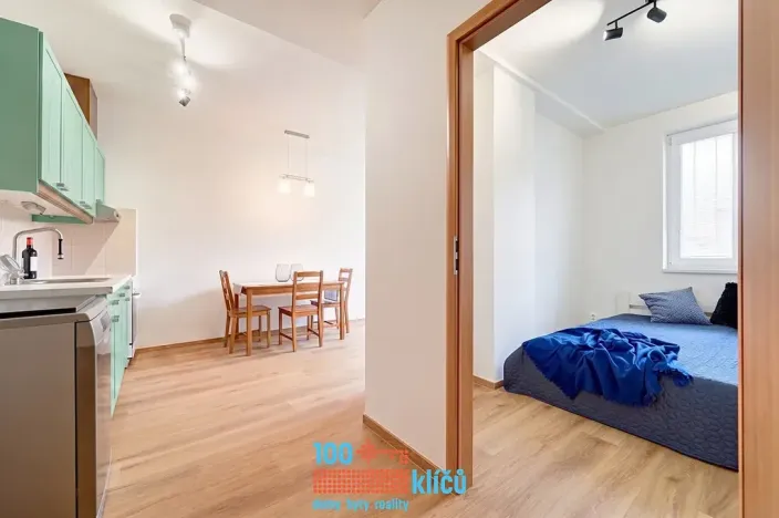 Prodej bytu 1+1, Praha - Modřany, Vorařská, 37 m2