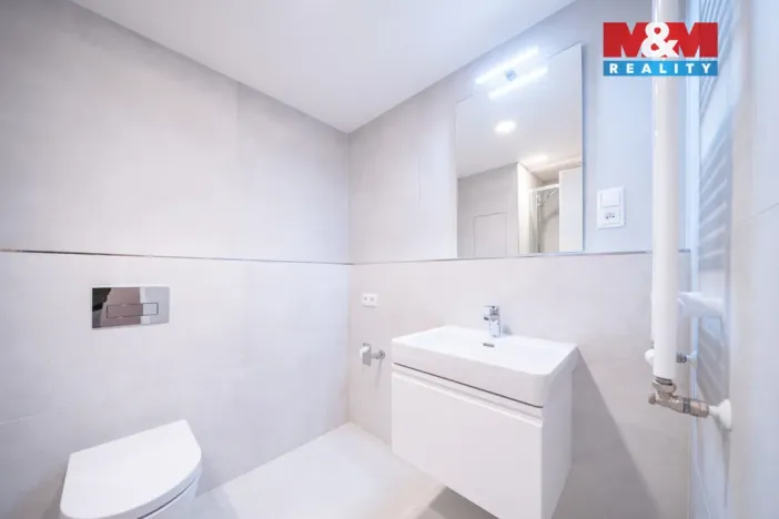 Pronájem bytu 1+kk, Praha, 34 m2