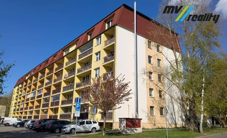 Pronájem bytu 2+kk, Milovice, Višňová, 63 m2