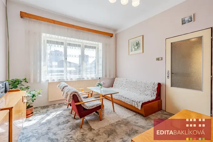 Prodej rodinného domu, Šternberk, Komenského, 68 m2