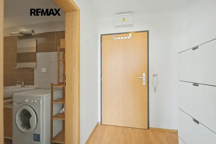 Pronájem bytu 1+kk, Hostivice, Ječná, 42 m2