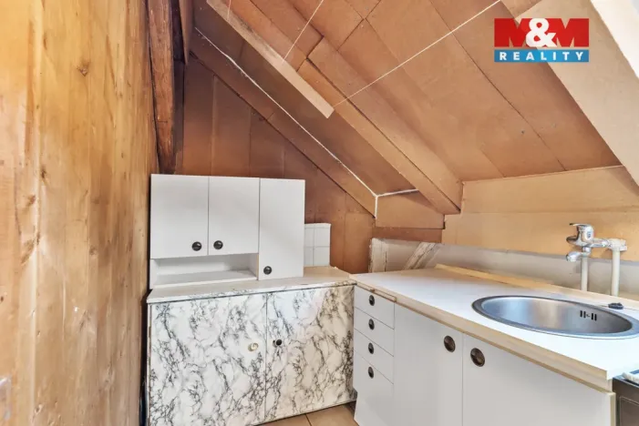 Prodej rodinného domu, Frýdlant - Větrov, Na Hágu, 140 m2