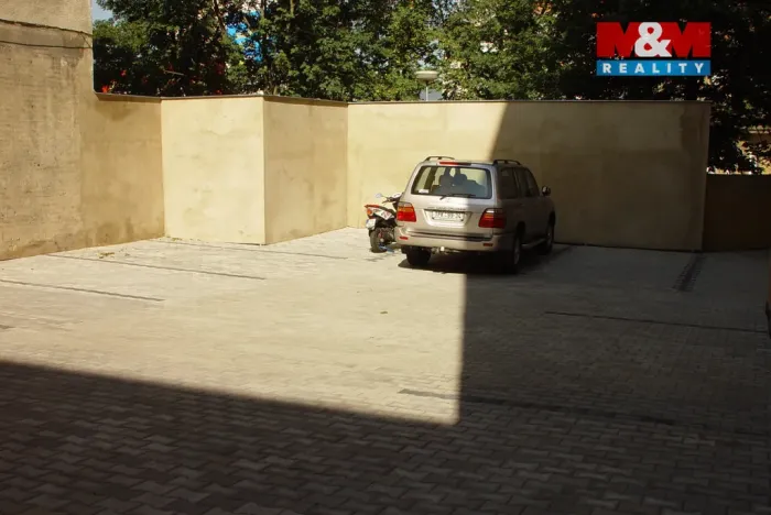 Pronájem komerčního pozemku, Teplice, 265 m2