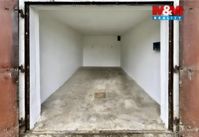 Prodej garáže, Praha - Kbely, 17 m2