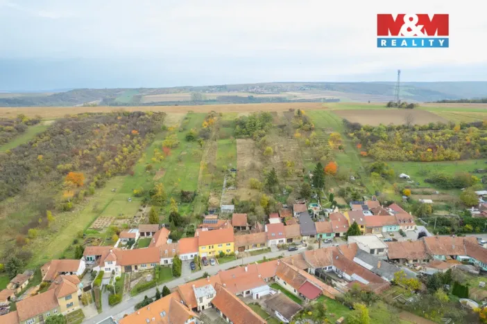 Prodej pozemku pro bydlení, Milešovice, 3385 m2