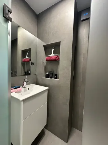 Prodej bytu 3+kk, Praha - Prosek, Zubrnická, 103 m2