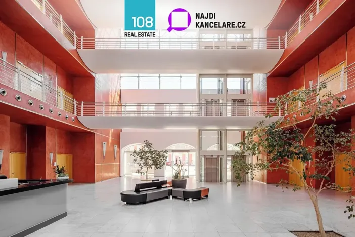 Pronájem kanceláře, Praha - Karlín, Křižíkova, 415 m2