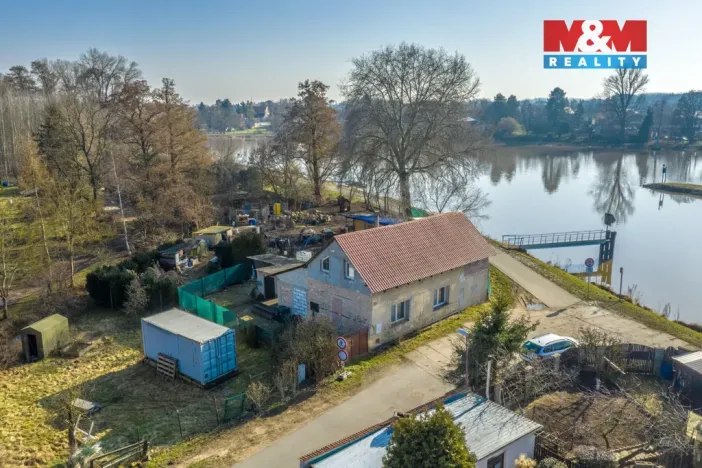 Prodej rodinného domu, Neratovice - Mlékojedy, Hlavní, 144 m2