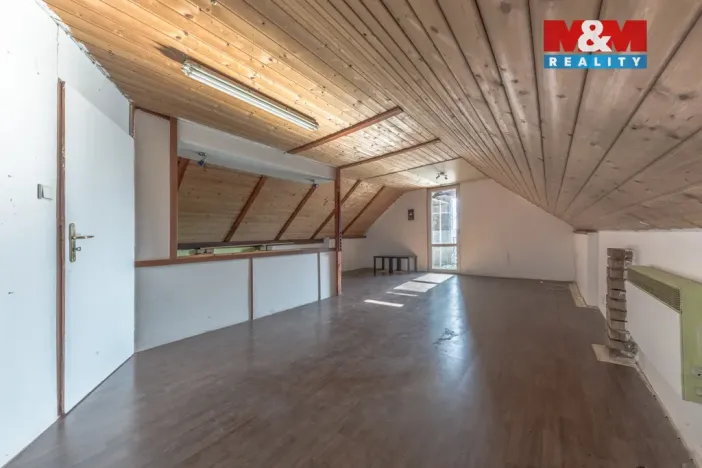 Prodej rodinného domu, Neratovice - Mlékojedy, Hlavní, 144 m2