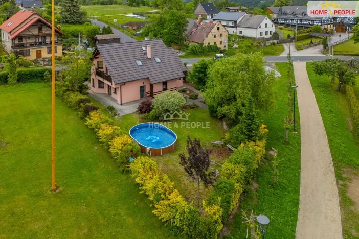 Prodej rodinného domu, Stanovice, 200 m2