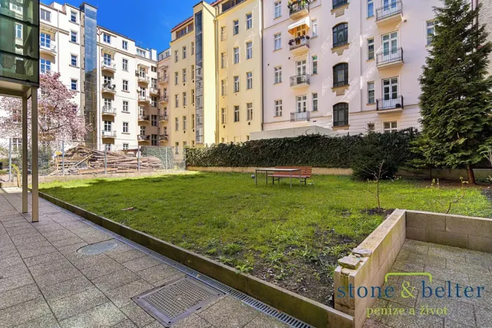 Prodej bytu 3+1, Praha - Smíchov, Zborovská, 111 m2