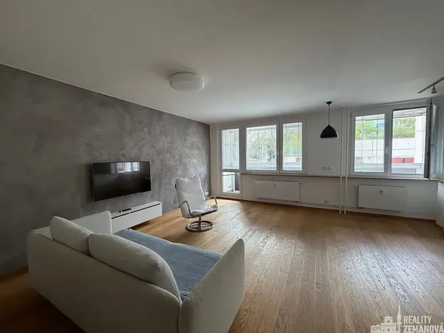 Pronájem bytu 3+kk, Praha - Bohnice, Dolákova, 74 m2