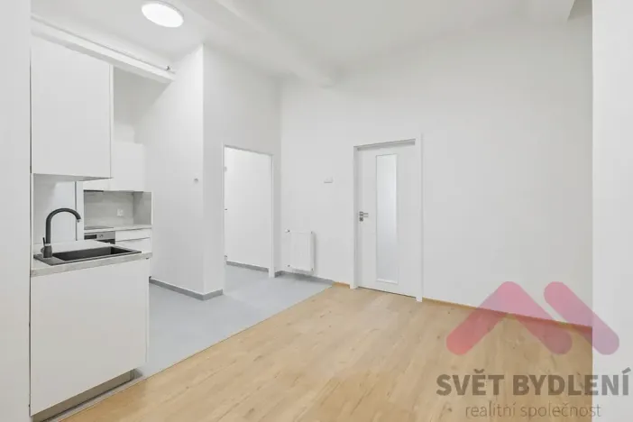 Pronájem bytu 3+1, Praha - Nusle, Na Pankráci, 89 m2