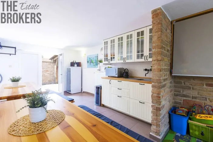 Prodej rodinného domu, Březí, 142 m2