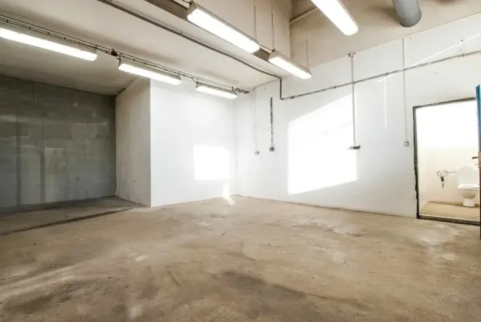 Pronájem výrobních prostor, Brno, Bohunická, 227 m2