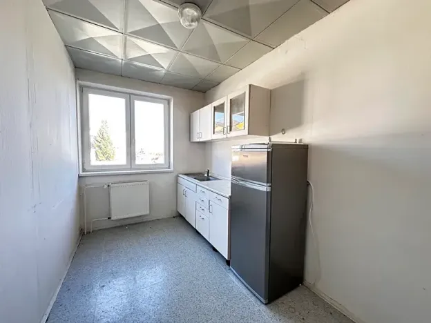 Pronájem kanceláře, Valašské Meziříčí, 170 m2