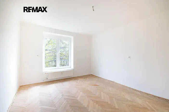 Prodej bytu 2+1, Praha - Dejvice, Na viničních horách, 58 m2