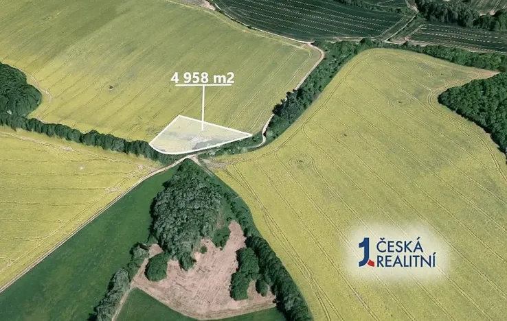 Prodej podílu pole, Soběsuky, 1652 m2