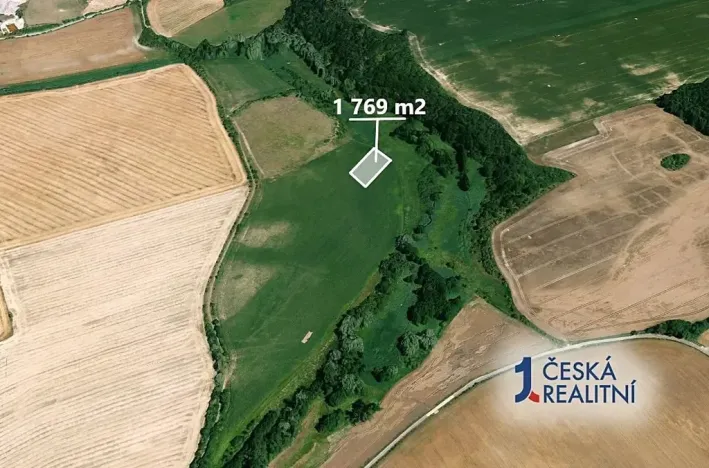 Prodej podílu pole, Břežany II, 1061 m2