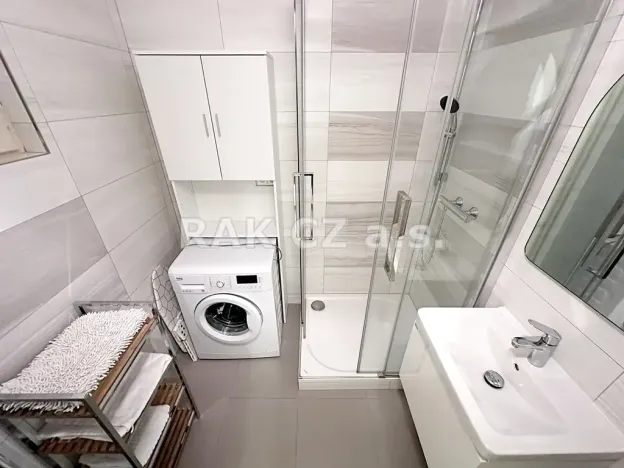 Pronájem bytu 1+kk, Praha - Nové Město, Truhlářská, 32 m2