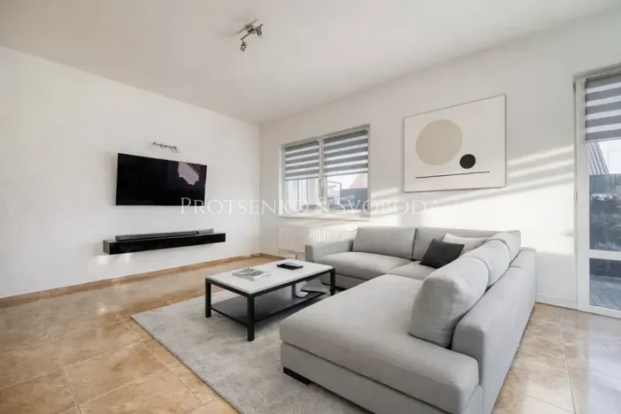 Prodej rodinného domu, Přerov nad Labem, 283 m2