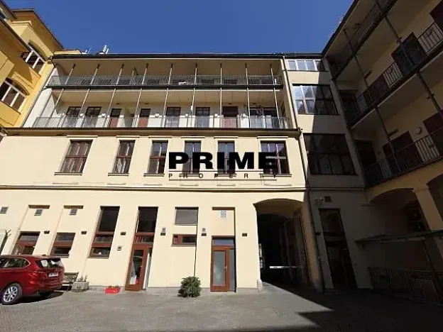 Pronájem bytu 5+1, Praha - Smíchov, Štefánikova, 168 m2