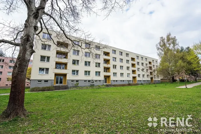 Pronájem bytu 3+1, Brno, Řezáčova, 75 m2