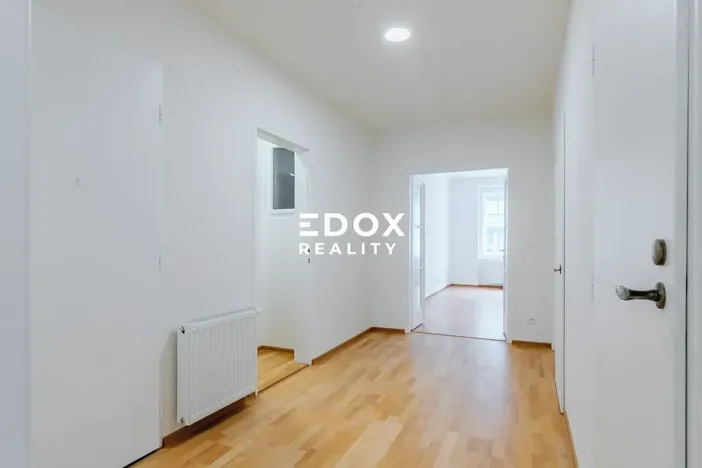 Prodej bytu 3+1, Praha - Vinohrady, Hradecká, 95 m2