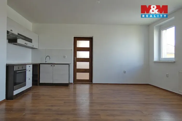 Pronájem bytu 3+1, Čáslav - Čáslav-Nové Město, Jeníkovská, 106 m2